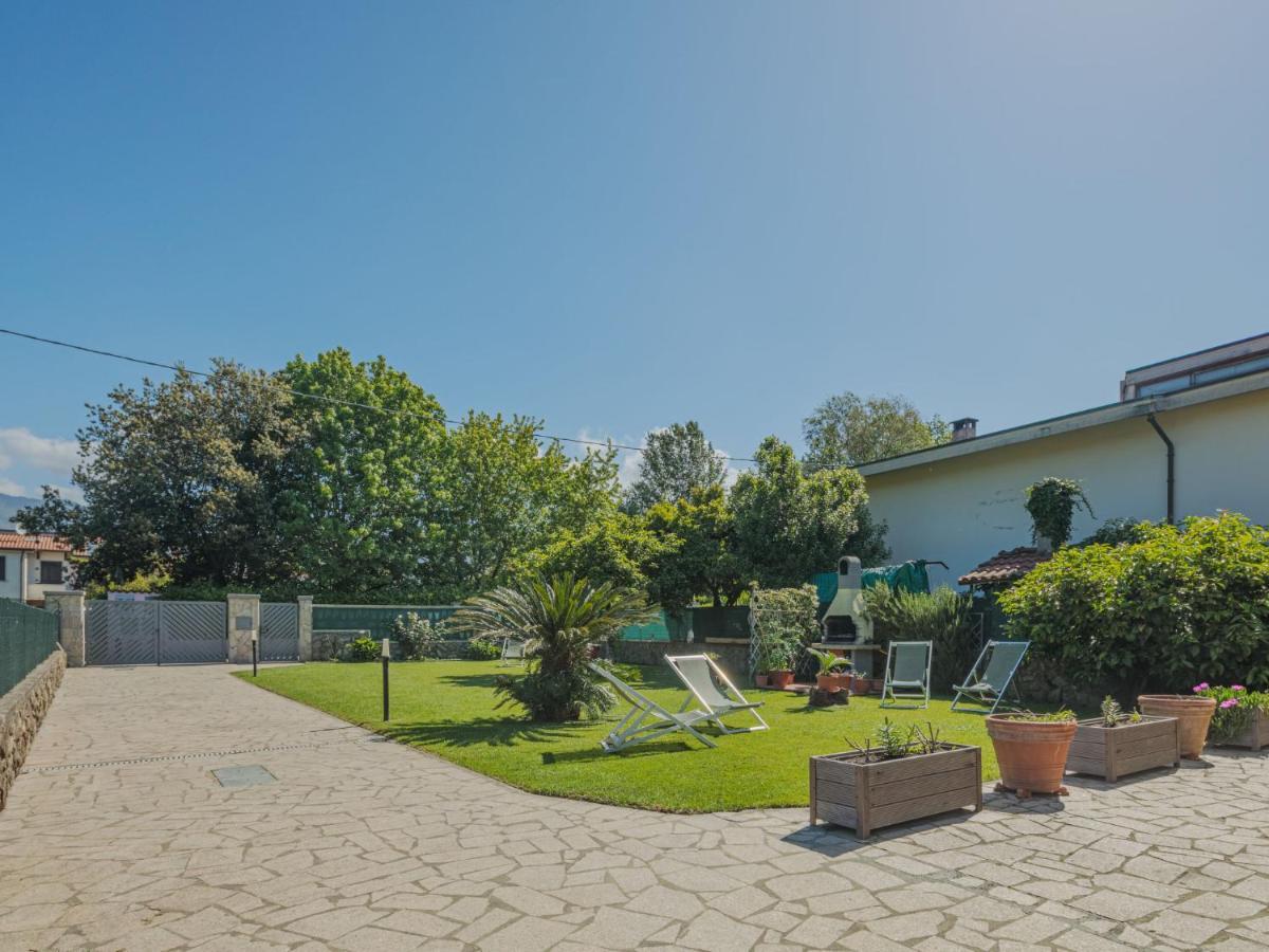 Apartment Emiliano By Interhome Marina di Massa Eksteriør billede