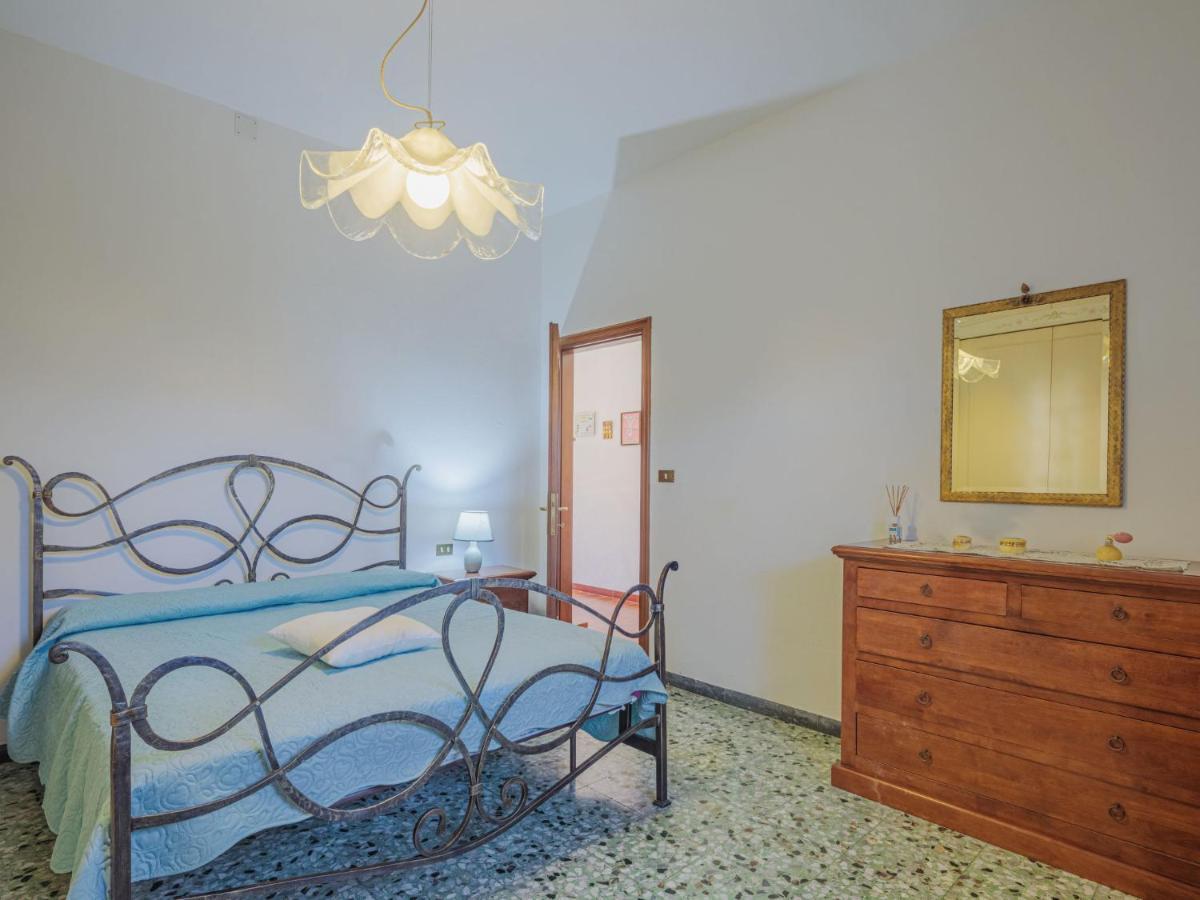 Apartment Emiliano By Interhome Marina di Massa Eksteriør billede